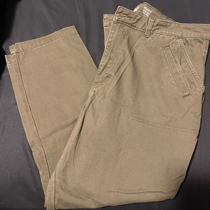 Olive green capri pants slim high waisted